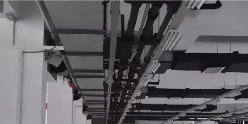 電纜橋架制造設(shè)備