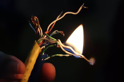 電氣線路起火的主要原因